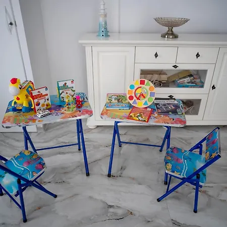 Apartament Lizuca Apartment- Family Friendly In Pools