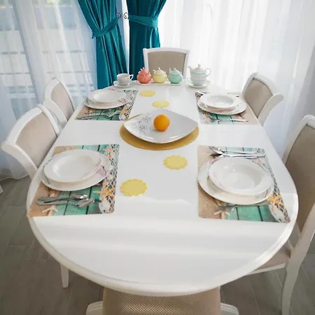 Lizuca Apartment- Family Friendly In Pools Mamaia