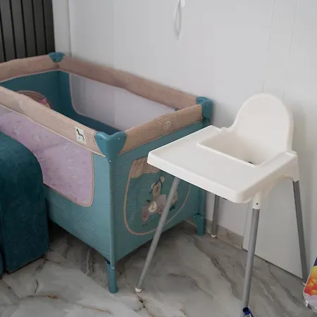 Lizuca Apartment- Family Friendly In Pools Διαμέρισμα *