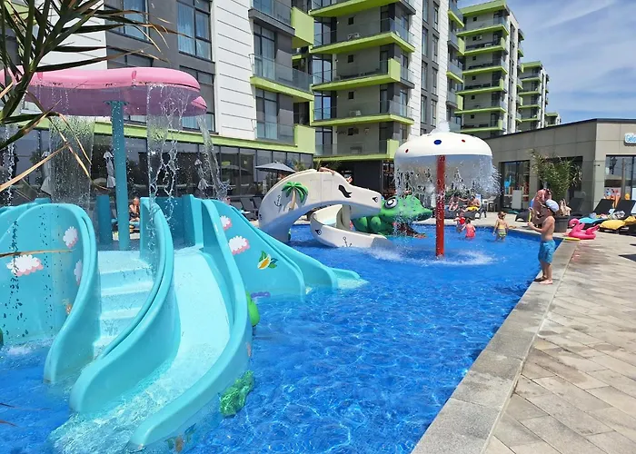 Διαμέρισμα Lizuca Apartment- Family Friendly In Pools